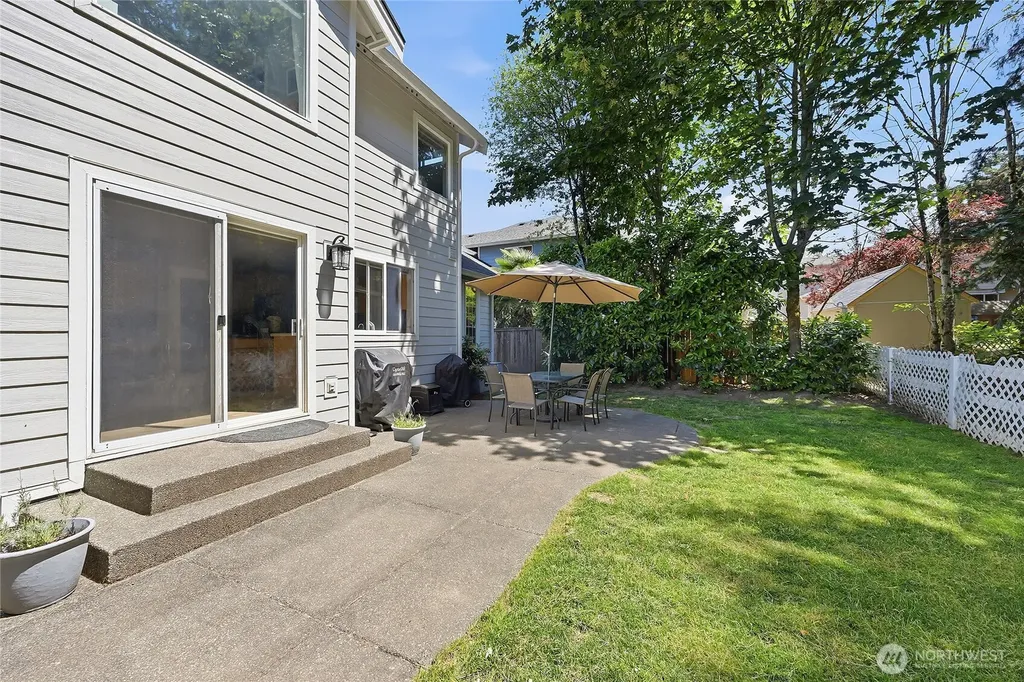 12811 SE 302nd Street Auburn WA 98092