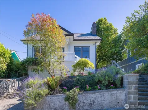 331 NE 53rd Street Seattle WA 98105