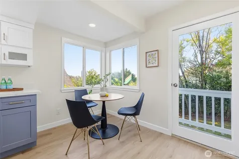331 NE 53rd Street Seattle WA 98105
