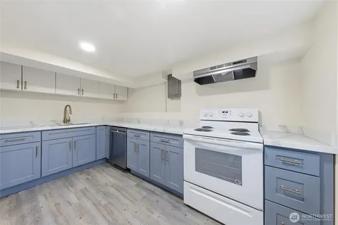 331 NE 53rd Street Seattle WA 98105