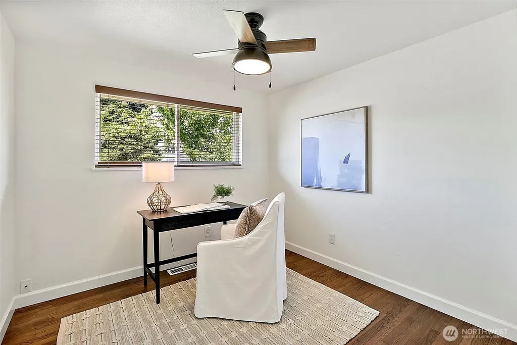 1947 SW 350th Street Federal Way WA 98023