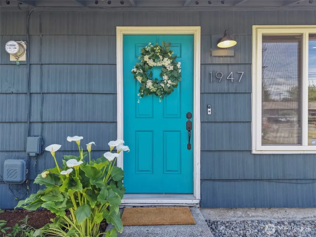 1947 SW 350th Street Federal Way WA 98023