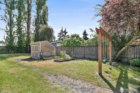 1947 SW 350th Street Federal Way WA 98023