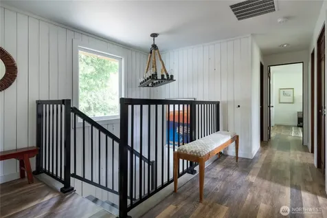 15104 Sunrise Drive NE Bainbridge Island WA 98110