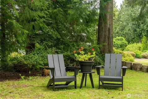 15104 Sunrise Drive NE Bainbridge Island WA 98110