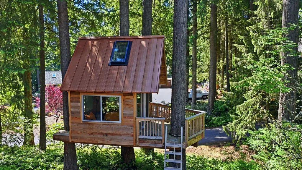 13555 NE 54th Place Bellevue WA 98005