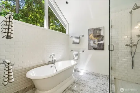 13555 NE 54th Place Bellevue WA 98005