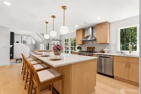 13555 54th Place NE Bellevue WA 98005