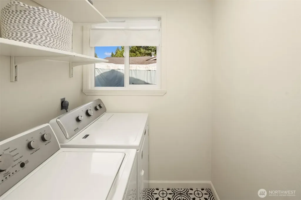17371 NE 160th Street Woodinville WA 98072