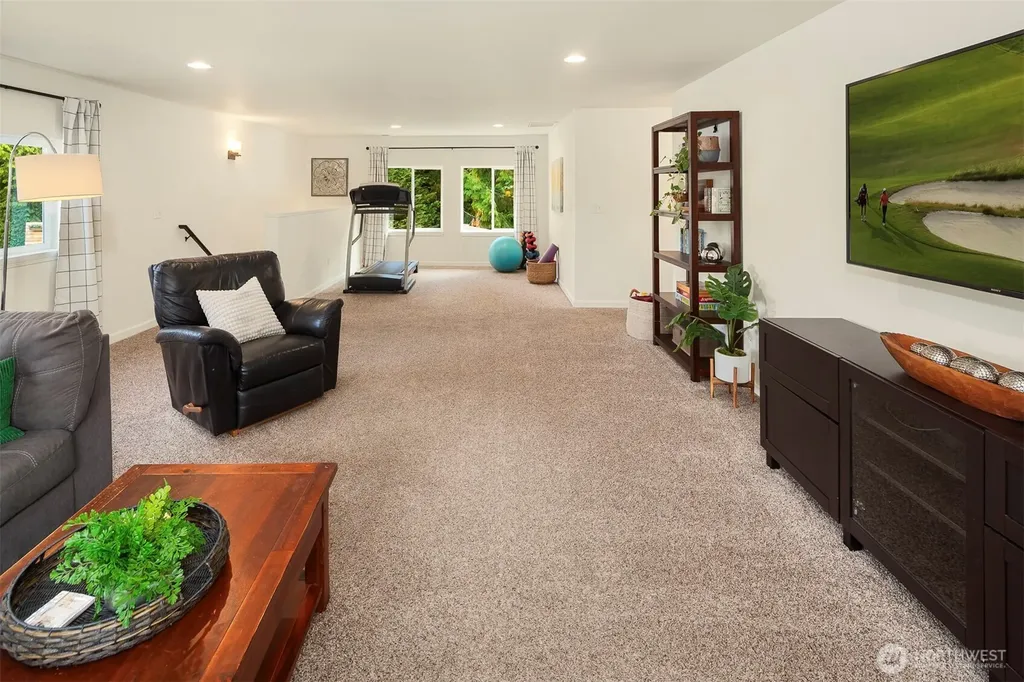 17371 NE 160th Street Woodinville WA 98072