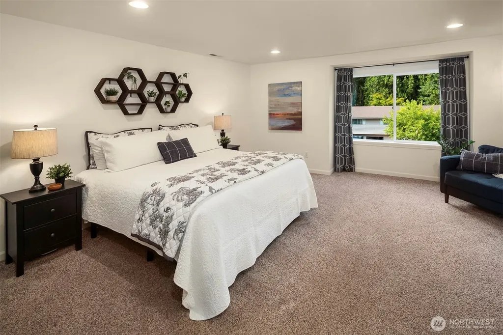 17371 NE 160th Street Woodinville WA 98072