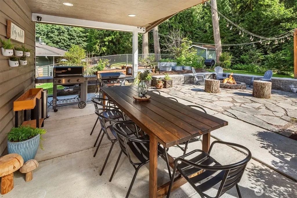 17371 NE 160th Street Woodinville WA 98072