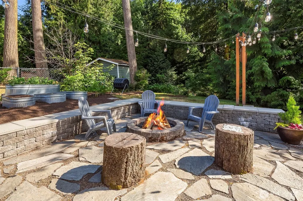 17371 NE 160th Street Woodinville WA 98072