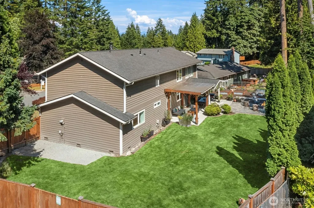 17371 NE 160th Street Woodinville WA 98072