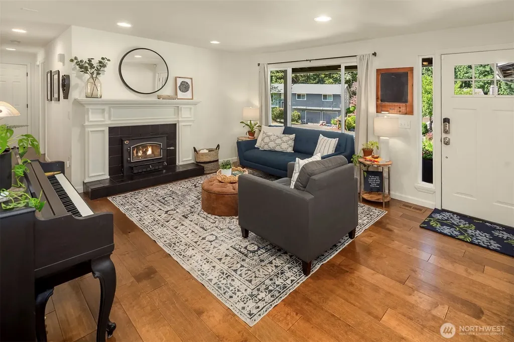 17371 NE 160th Street Woodinville WA 98072
