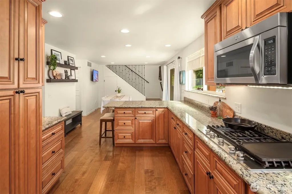 17371 NE 160th Street Woodinville WA 98072
