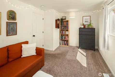 17371 NE 160th Street Woodinville WA 98072