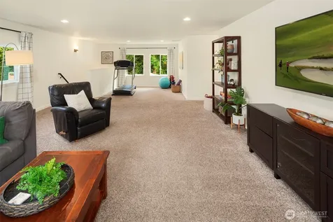 17371 NE 160th Street Woodinville WA 98072