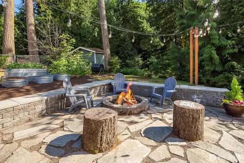 17371 NE 160th Street Woodinville WA 98072