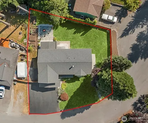 17371 NE 160th Street Woodinville WA 98072