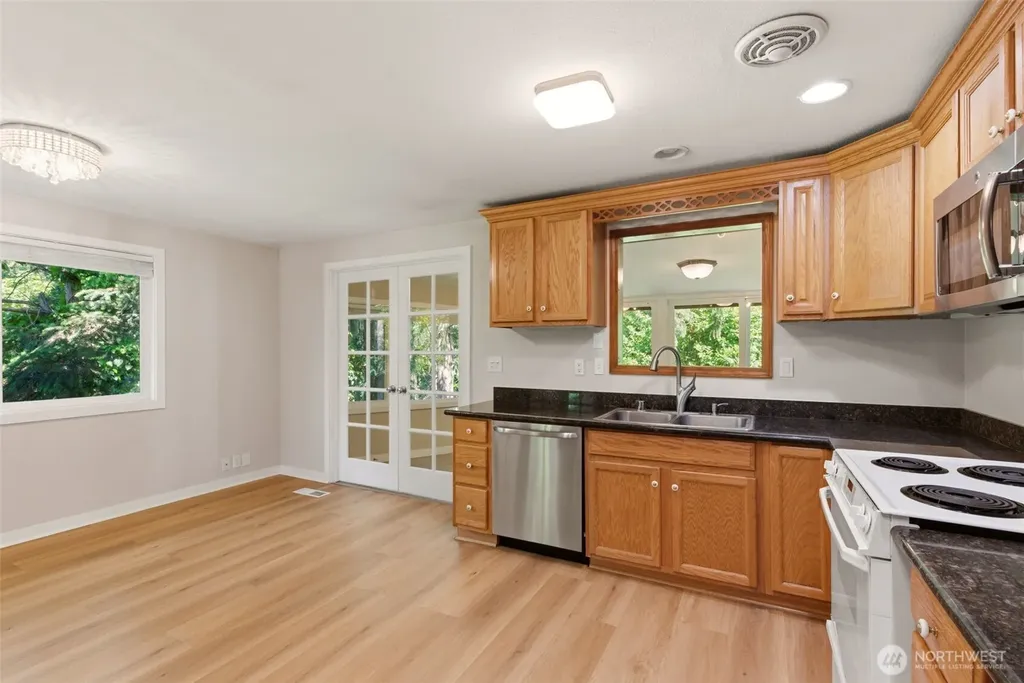 8701 72nd Court SW Lakewood WA 98499