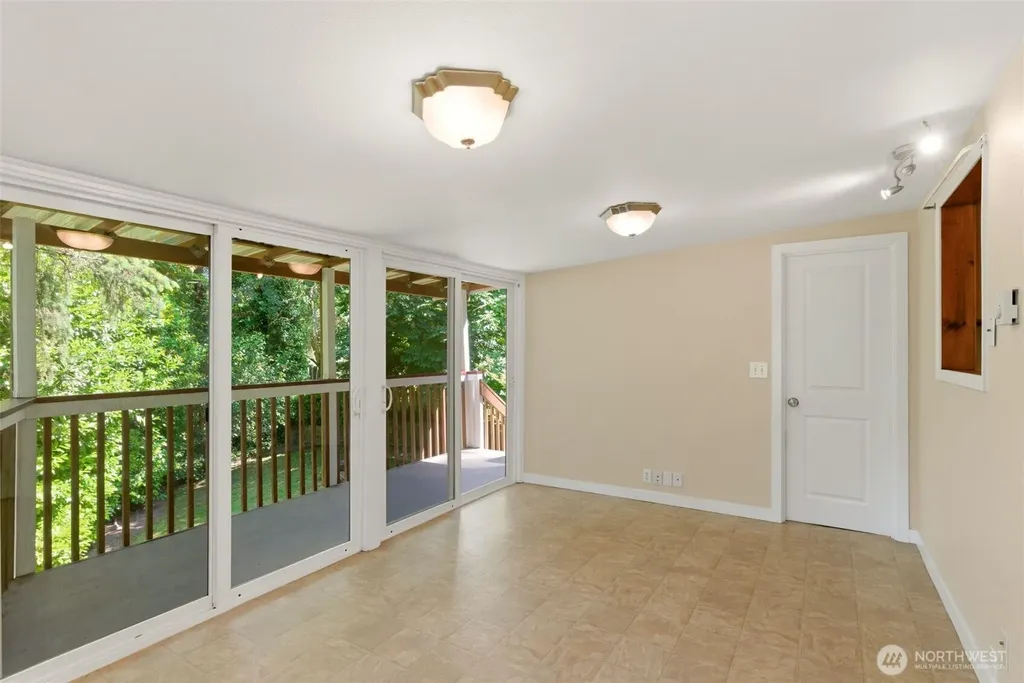 8701 72nd Court SW Lakewood WA 98499