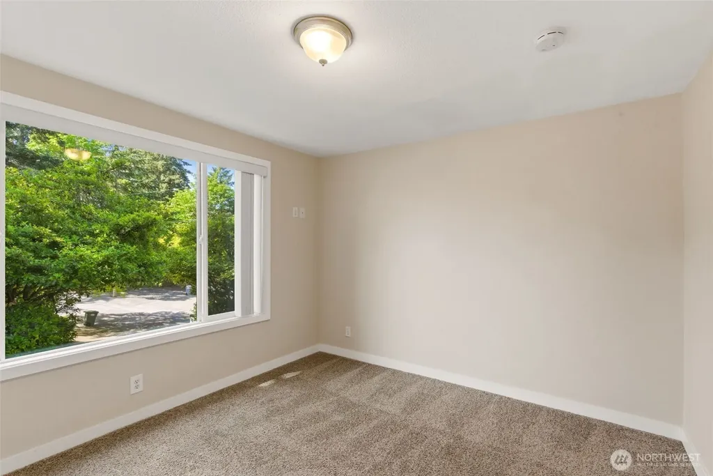 8701 72nd Court SW Lakewood WA 98499