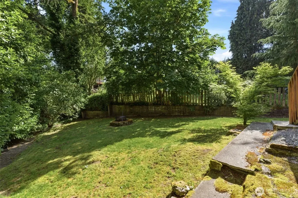 8701 72nd Court SW Lakewood WA 98499
