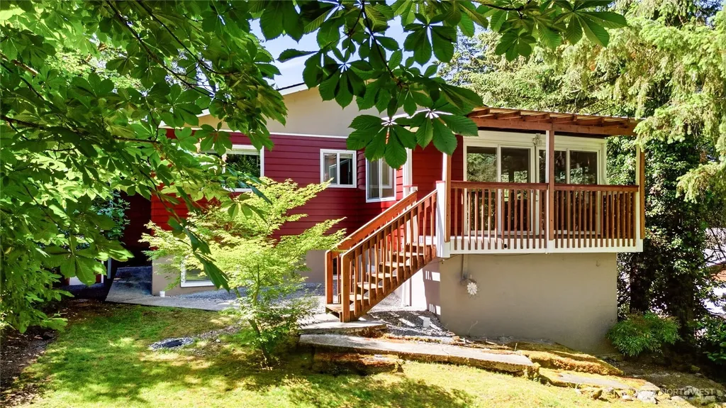 8701 72nd Court SW Lakewood WA 98499