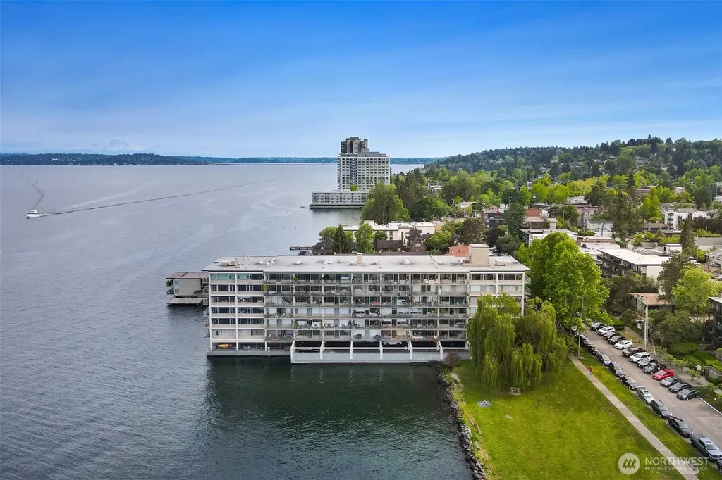 2040 43rd Avenue E Seattle WA 98112