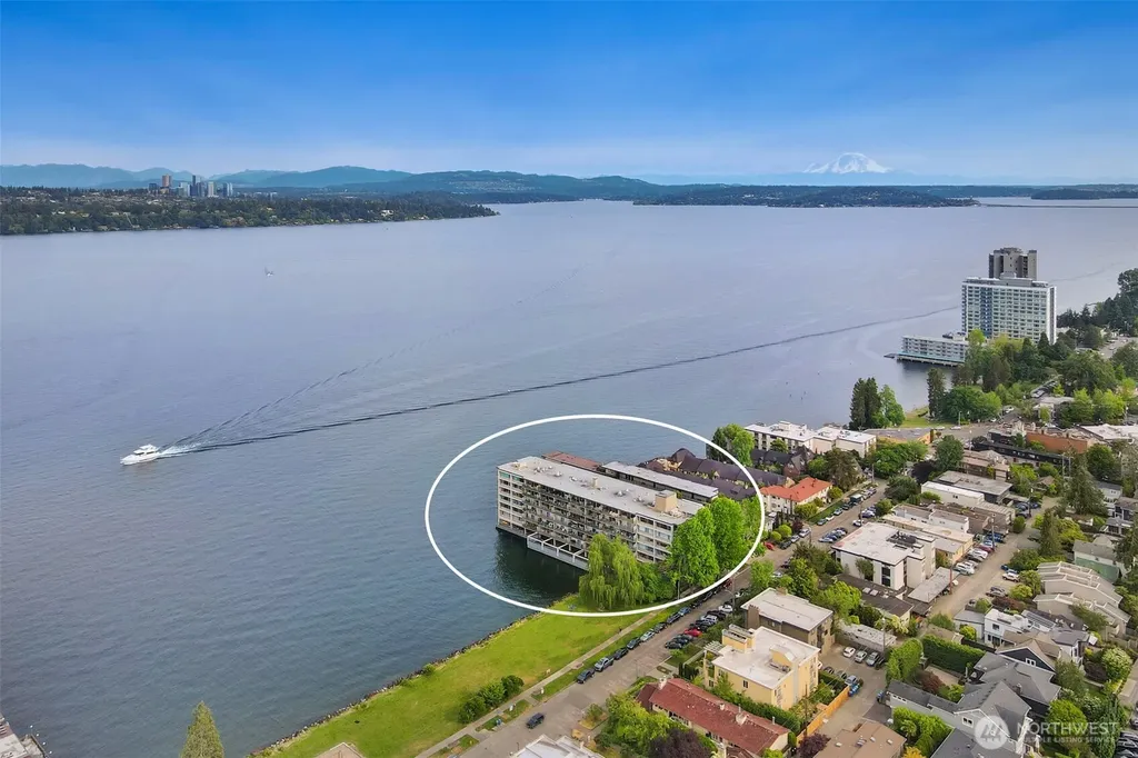 2040 43rd Avenue E Seattle WA 98112