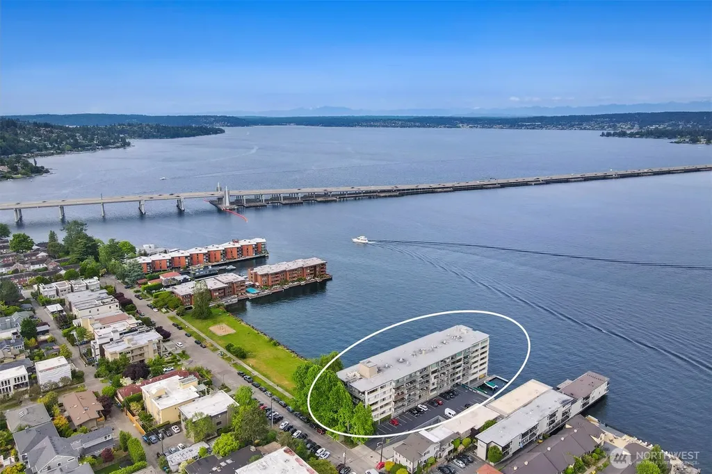 2040 43rd Avenue E Seattle WA 98112