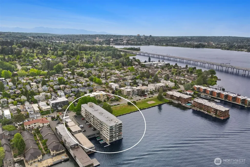 2040 43rd Avenue E Seattle WA 98112