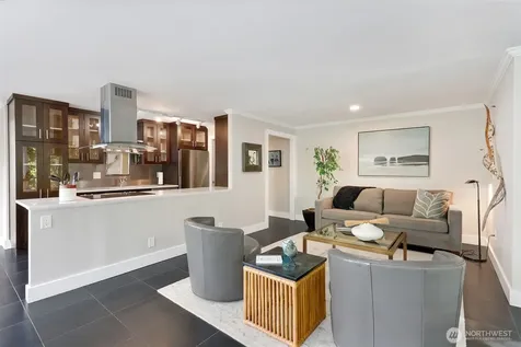2040 43rd Avenue E Seattle WA 98112