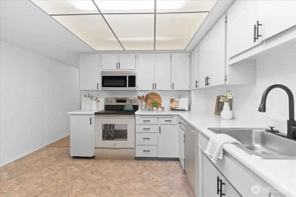 10823 Glen Acres Drive S Seattle WA 98168