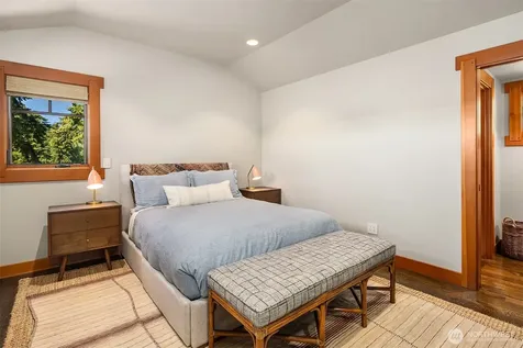 4174 Beach Drive Freeland WA 98249