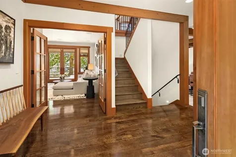4174 Beach Drive Freeland WA 98249