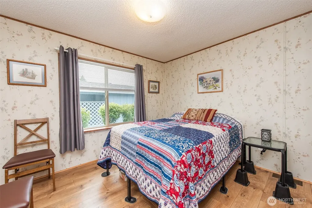 325 N 5th Avenue #10 Sequim WA 98382
