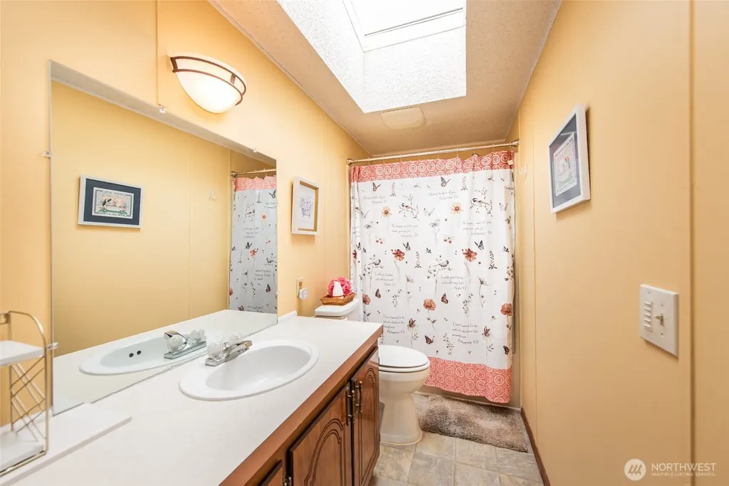 325 N 5th Avenue #10 Sequim WA 98382