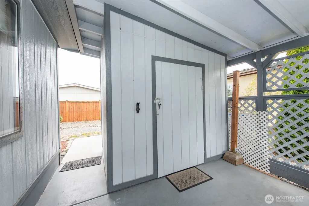 325 N 5th Avenue #10 Sequim WA 98382