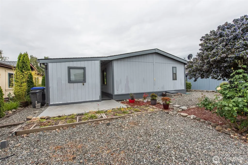 325 N 5th Avenue #10 Sequim WA 98382