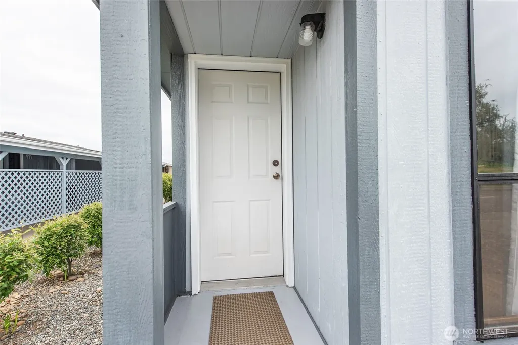 325 N 5th Avenue #10 Sequim WA 98382