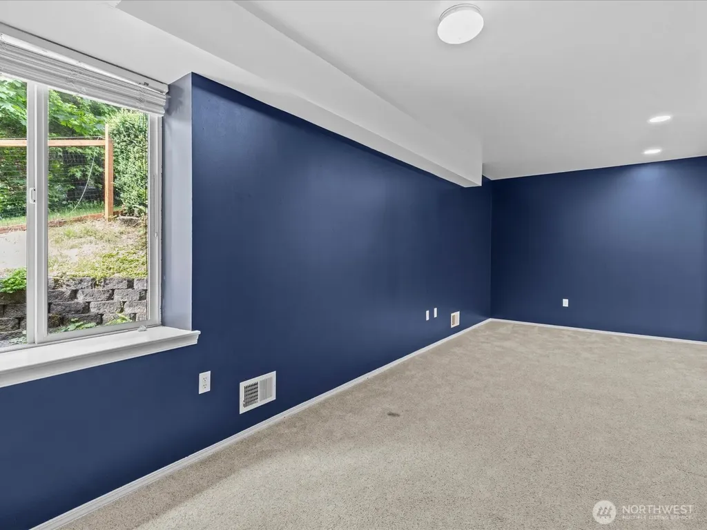 13718 58th Street SE Snohomish WA 98290