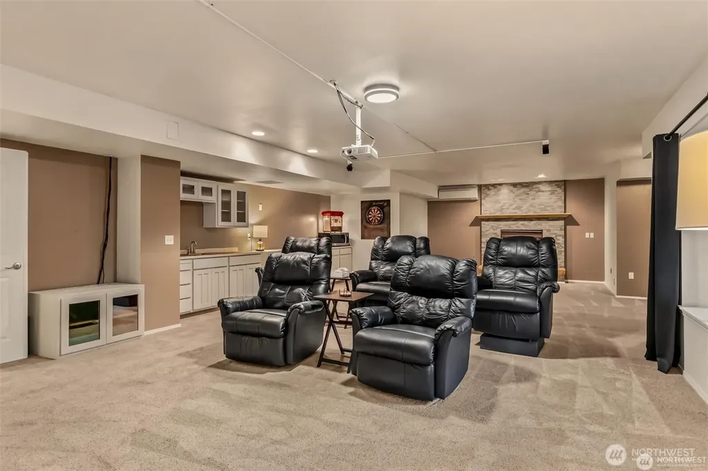 13718 58th Street SE Snohomish WA 98290