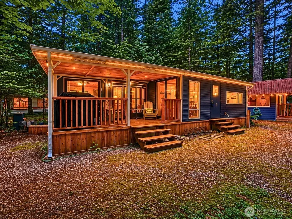 160 Big River Boulevard E Deming WA 98244