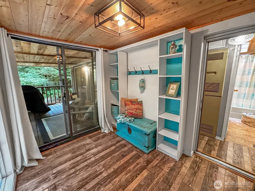 160 Big River Boulevard E Deming WA 98244