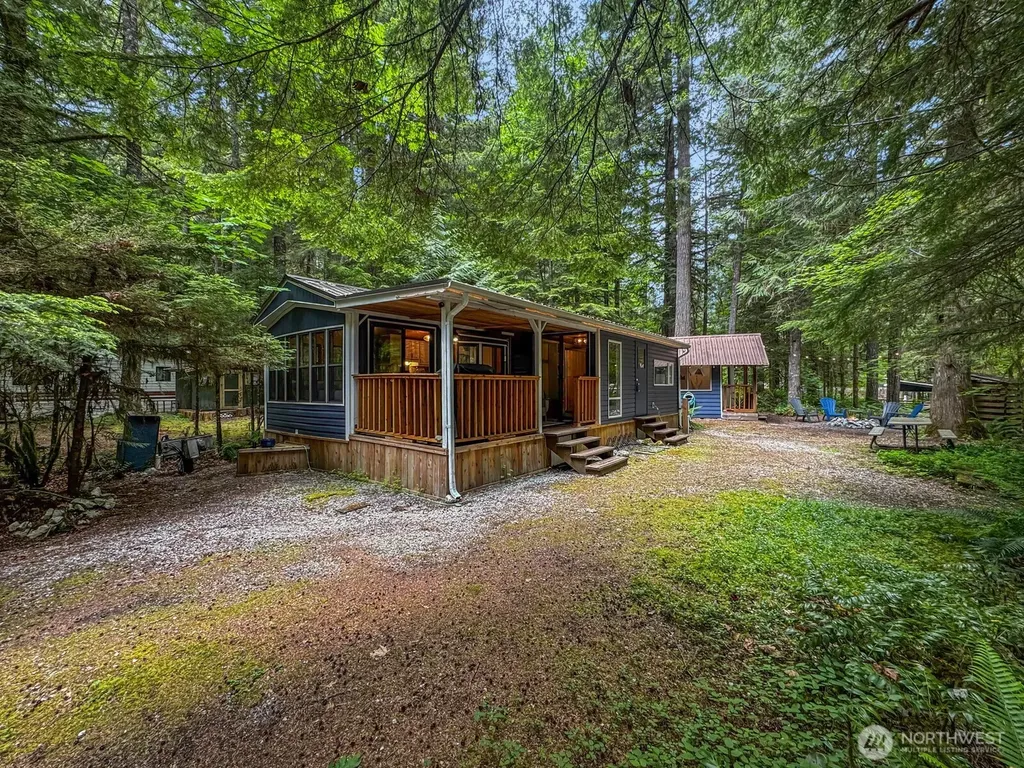 160 Big River Boulevard E Deming WA 98244