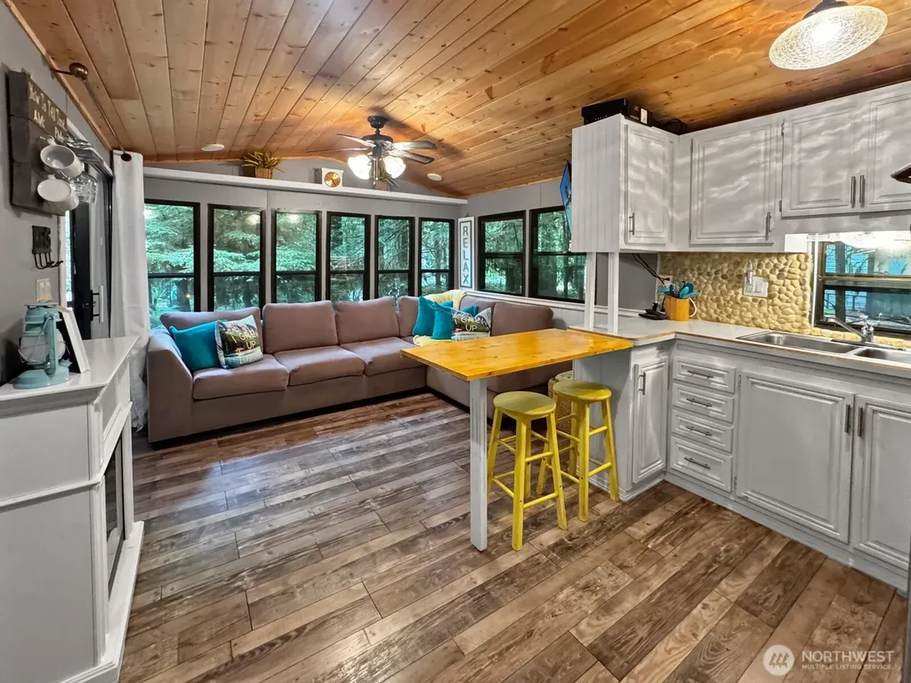 160 Big River Boulevard E Deming WA 98244