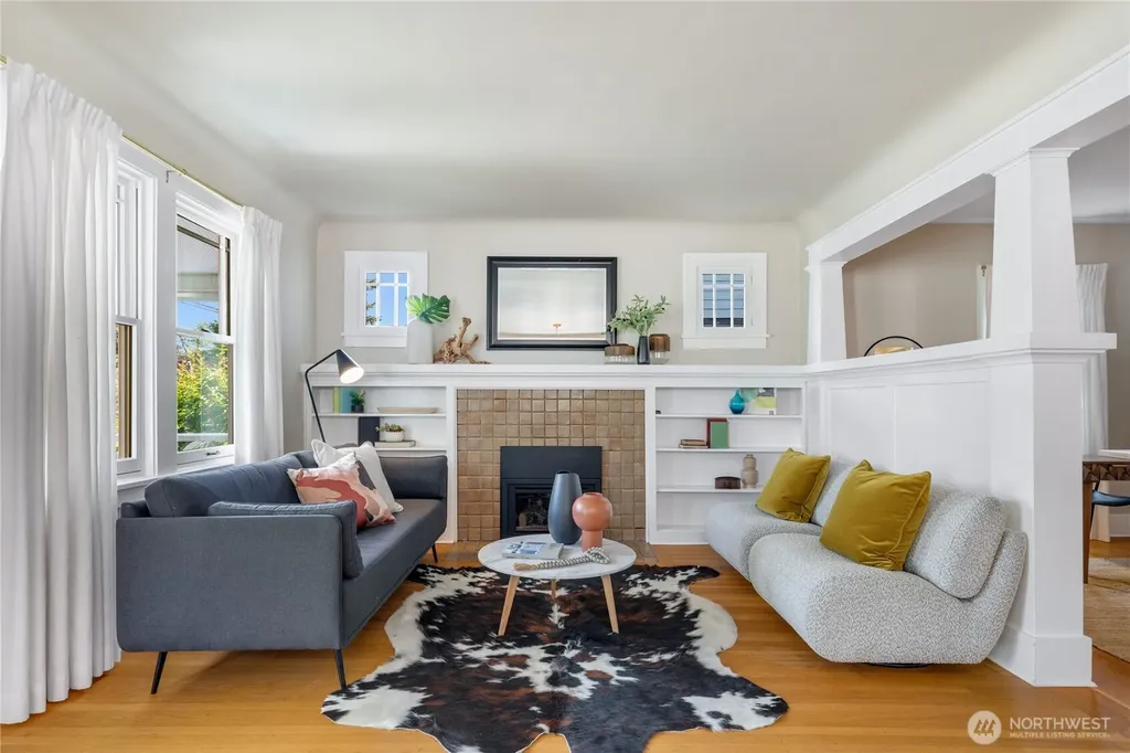 3929 Ashworth Avenue N Seattle WA 98103