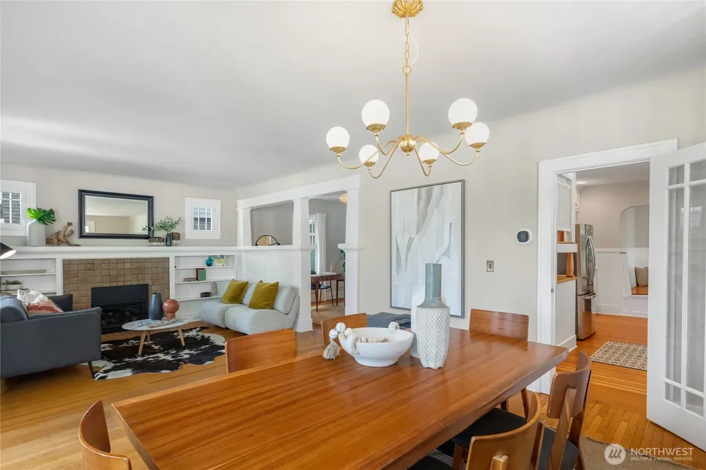 3929 Ashworth Avenue N Seattle WA 98103